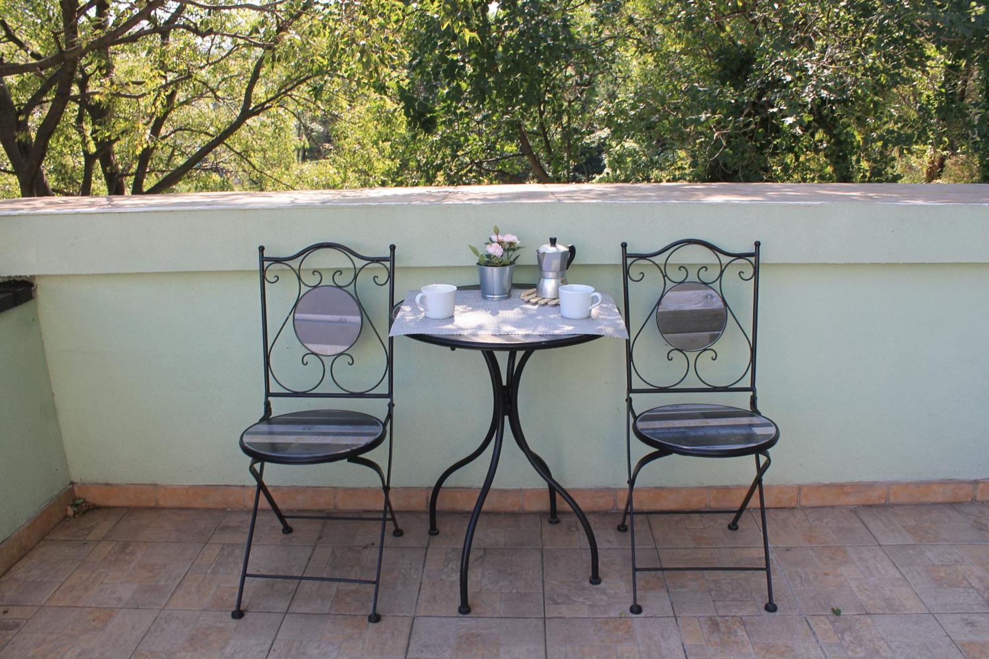 Terrace44 Oasi Di Pace E Relax Nel Cuore Di Trieste Luaran gambar